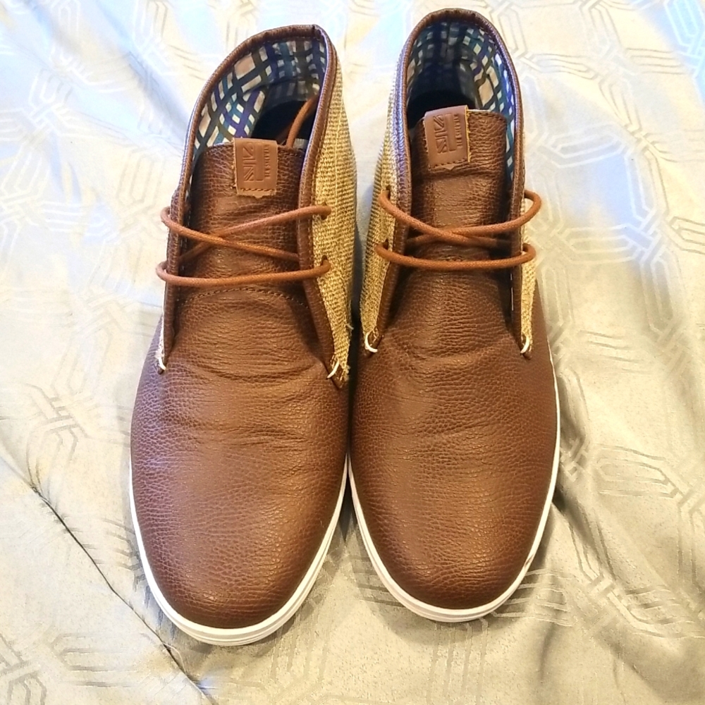 Ben Sherman Chukkas Size 9½